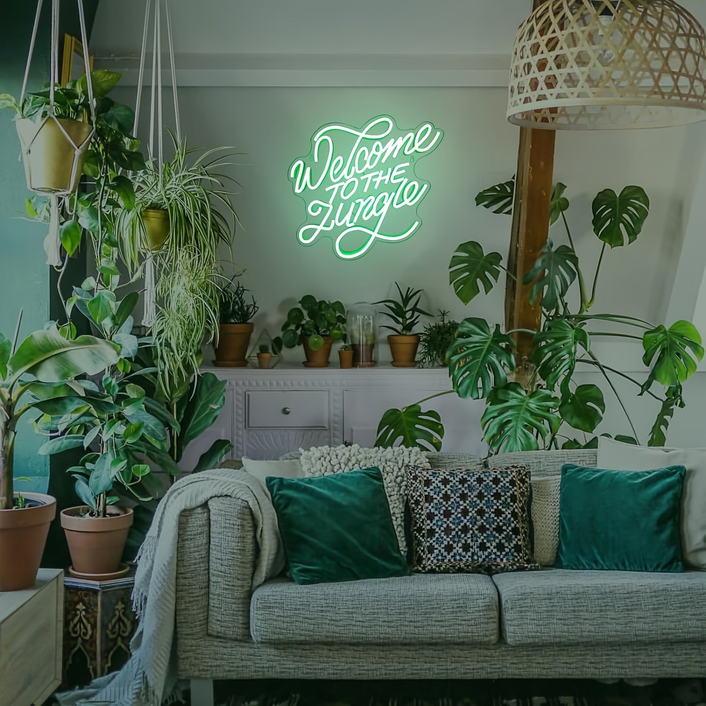Welcome to the Jungle" Green LED Neon Sign - USB Powered, Wall-Mounted Light for Bedroom, Living Room, Party & Wedding Decor