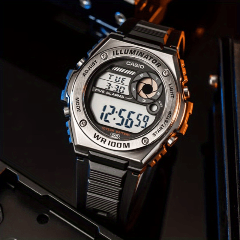 Casio Quartz Date Watch 50M Water Resistant Leather Strap