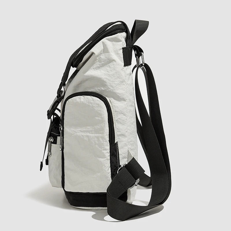 Small shoulder bag for female college students, contrasting colors, high-end feeling, short trip, light weight, outdoor hiking b