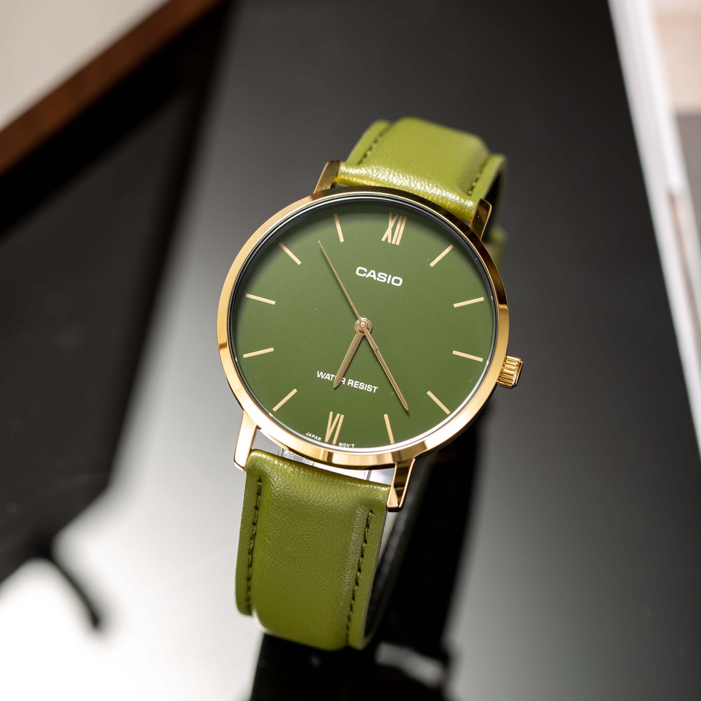 Casio Quartz Date Watch 50M Water Resistant Leather Strap